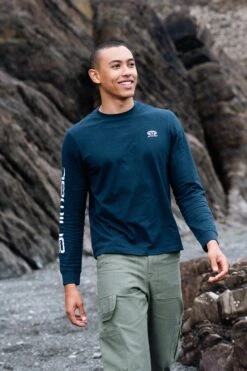 Animal Tommy Mens Organic T-Shirt -Mountain Warehouse 044896 nav animal tommy mens organic logo ls t shirt anl ecom lifestyle aw22 01