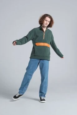 Animal Carter Mens Recycled Fleece -Mountain Warehouse 045044 kha animal carter mens recycled overhead fleece anl ecom gbg aw21 02