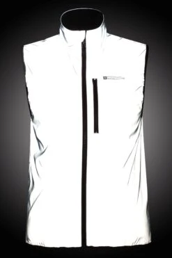 Mountain Warehouse 360 Reflective Mens Reversible Gilet 7 Mountain Warehouse 360 Reflective Mens Reversible Gilet -Mountain Warehouse 049389 bla 360 reflective reversible gilet men aw22 02