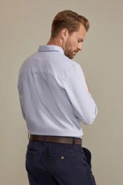 Truro Mens Oxford Shirt -Mountain Warehouse 050136 blu truro mens oxford regular fit long sleeve shirt ecom gbg ss23 04