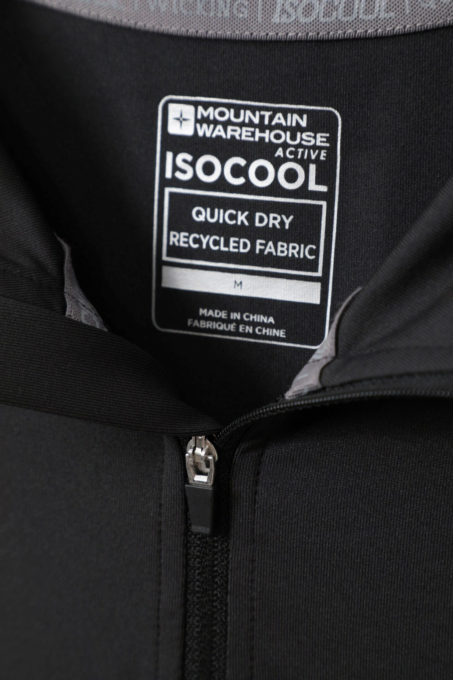 054588 CORE HALF ZIP MIDLAYER Mountain Warehouse 054588 CORE HALF ZIP MIDLAYER -Mountain Warehouse 054588 bla core half zip recycled midlayer men ss23 05 scaled