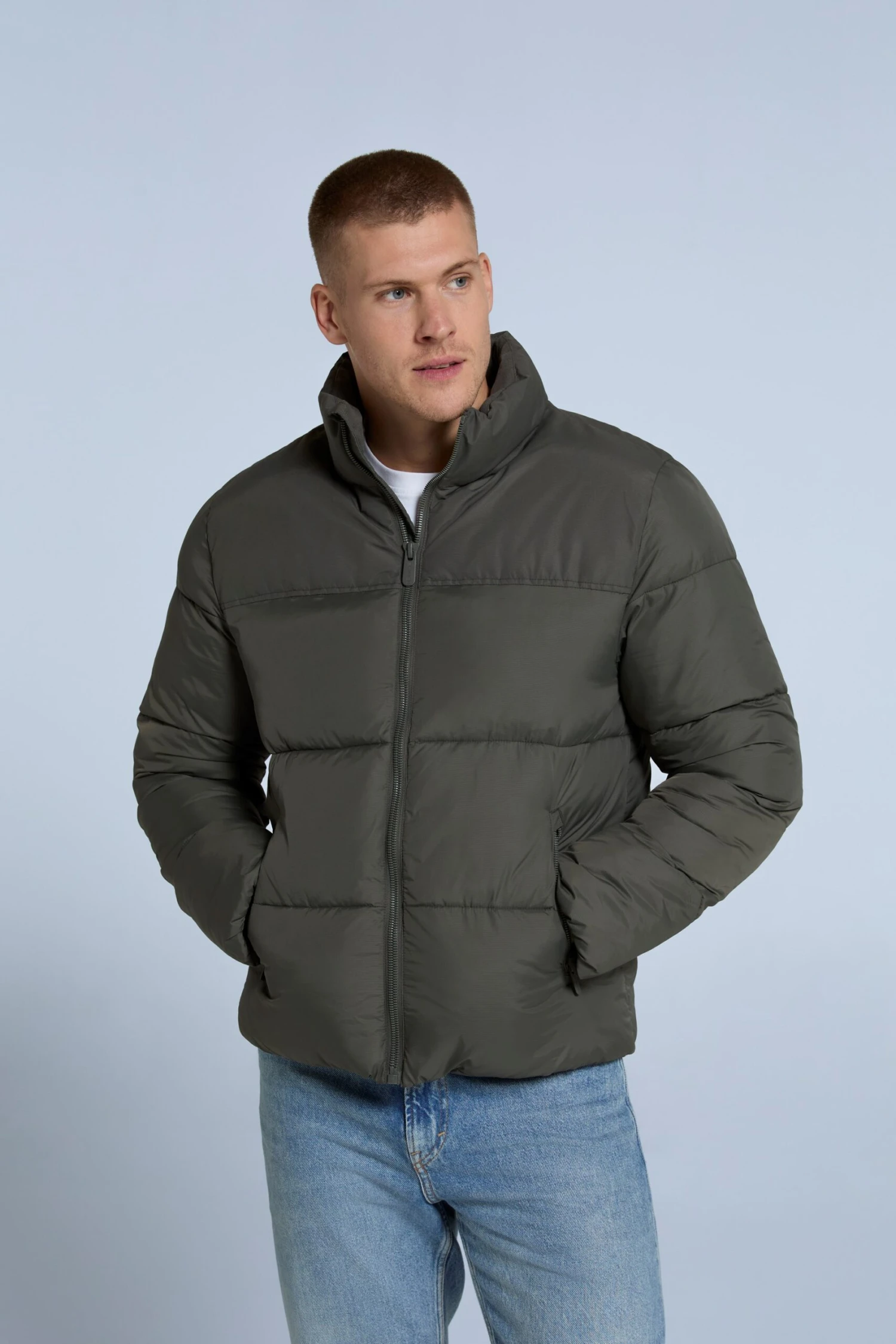 056942 ANIMAL VOLT MENS PADDED JACKET 056942 ANIMAL VOLT MENS PADDED JACKET -Mountain Warehouse 056942 dka animal ac volt mens padded jacket aw24 ecom gbg aw24 02 scaled