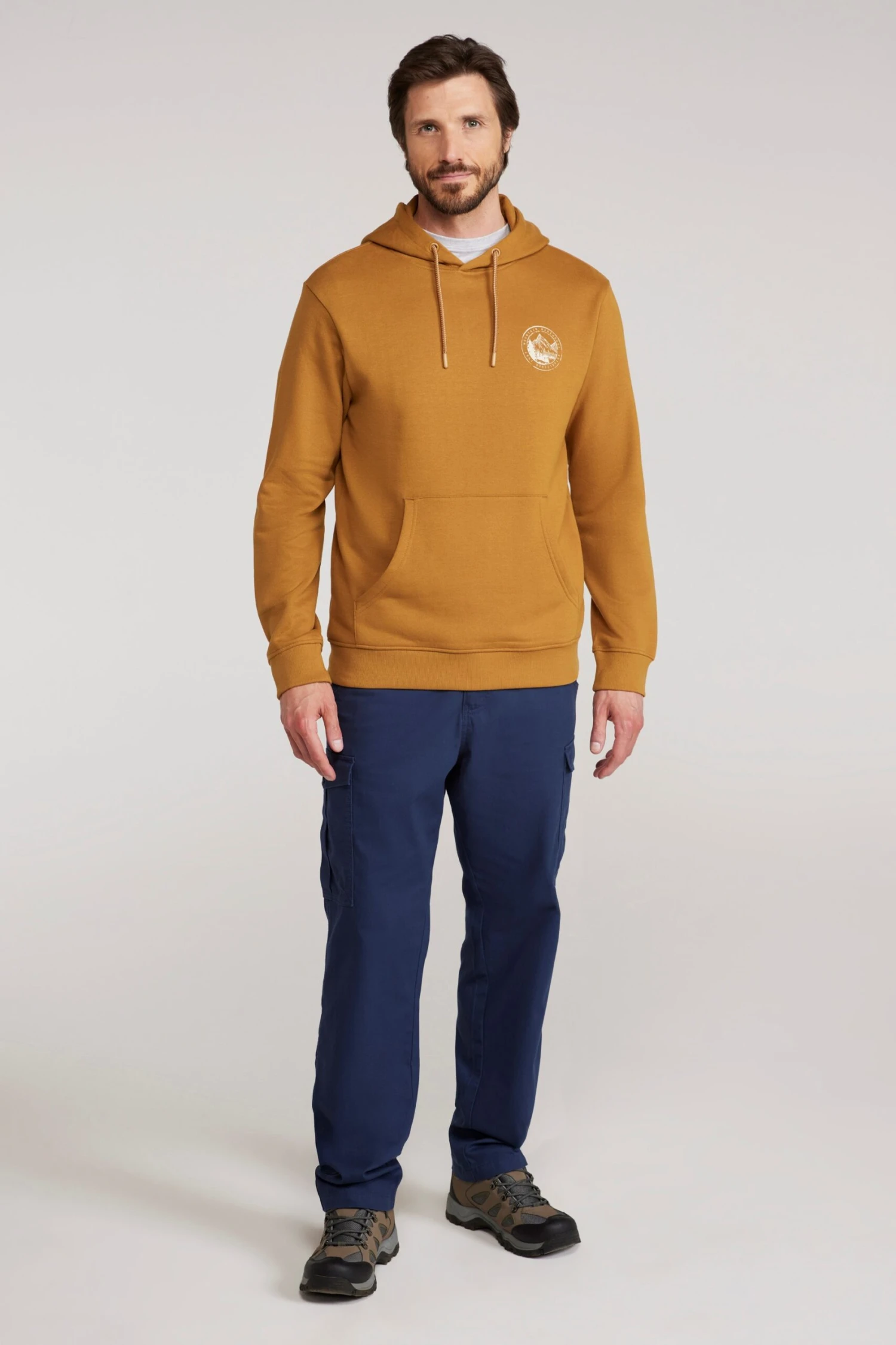 057633 SUNRISE MOUNTAIN BADGE GRAPHIC OVERHEAD HOODIE Mountain Warehouse 057633 SUNRISE MOUNTAIN BADGE GRAPHIC OVERHEAD HOODIE -Mountain Warehouse 057633 mus sunrise mountain badge graphic overhead hoodie ecom gbg ss25 03 scaled