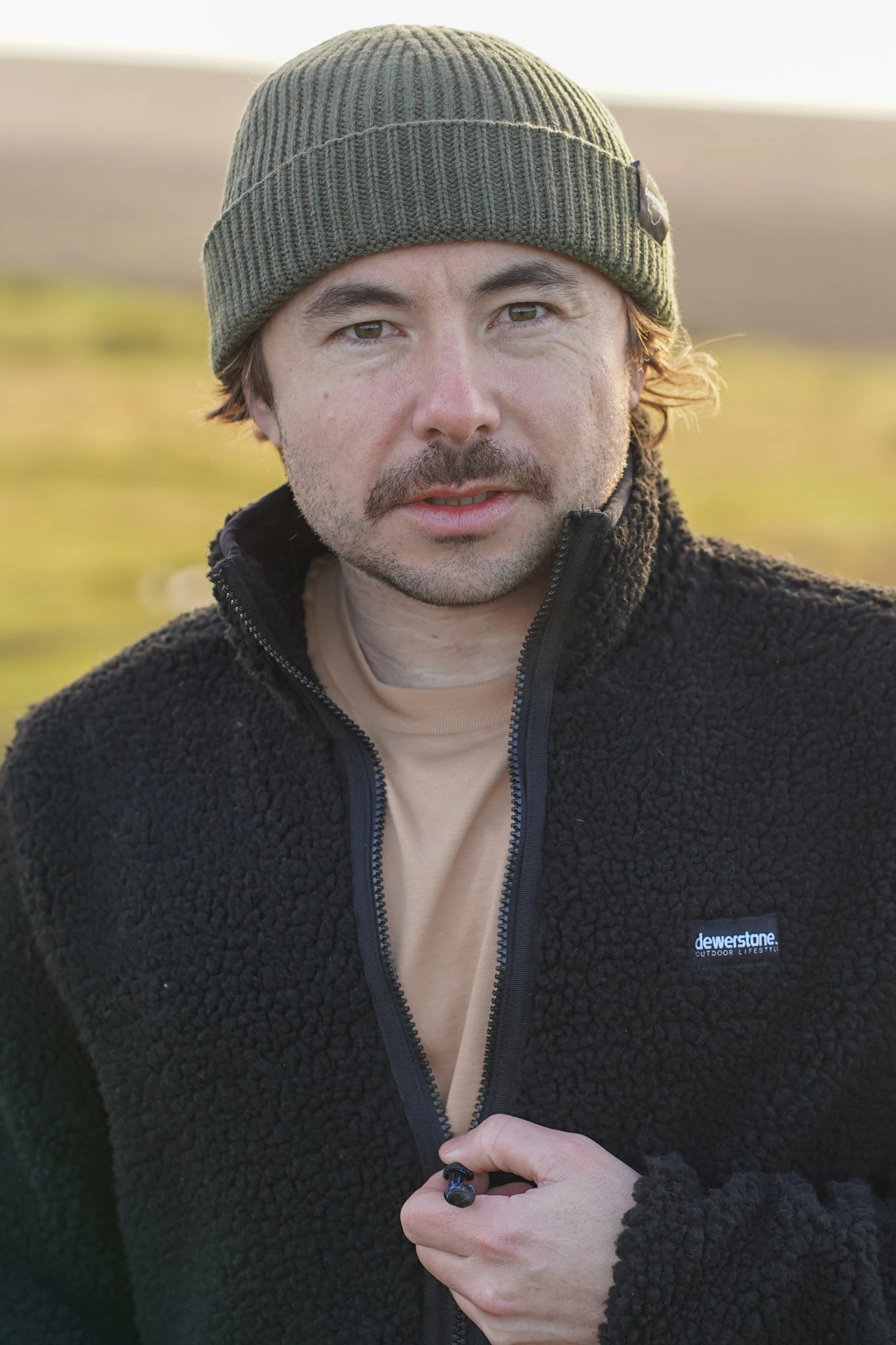 M5BD17 Aerial Mens 100% Recycled Fleece Jacket M5BD17 Aerial Mens 100% Recycled Fleece Jacket -Mountain Warehouse m5bd17 002 aerialmensrecycledfleecejacket20240725033613 2