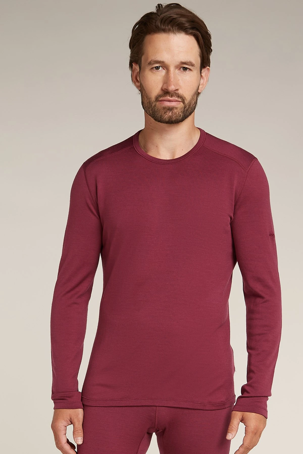 M60DF8 Merino Wool 260 Mens Long Sleeve Crew Base Layer Icebreaker M60DF8 Merino Wool 260 Mens Long Sleeve Crew Base Layer -Mountain Warehouse m60df8 004 merinowool260menslongsleevecrewbaselayer20250620082116 1