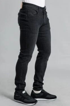 M7304F Classic Mens Slim Fit Denim Jeans 5 M7304F Classic Mens Slim Fit Denim Jeans -Mountain Warehouse m7304f 001 classicmensslimfitdenimjeans20250606105112 4