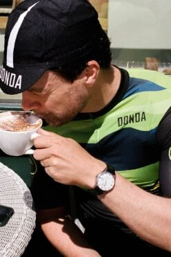 Regen Two Short Sleeved Mens Cycling Jersey 5 Regen Two Short Sleeved Mens Cycling Jersey -Mountain Warehouse m82fce 001 regentwoshortsleevedmenscyclingjersey 4