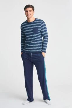 M90614 Cotton Mens Top And Bottoms Pyjama Set -Mountain Warehouse m90614 001 cottonmenstopandbottomspyjamaset20250605053619 3