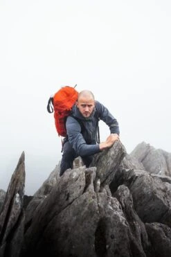 M98FF3 Hydron Mens Softshell Jacket -Mountain Warehouse m98ff3 001 hydronmenssoftshelljacket20240717100610 5