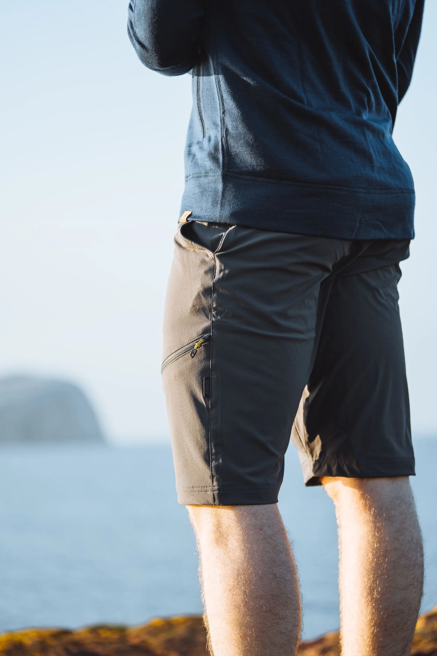 M9A2FC Mens Merino Hoody M9A2FC Mens Merino Hoody -Mountain Warehouse m9a2fc 001 mensmerinohoody20240717093610 4