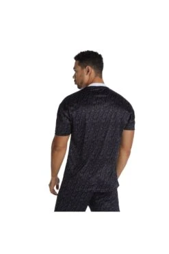 UMBRO Graffiti Mens T-Shirt 6 UMBRO Graffiti Mens T-Shirt -Mountain Warehouse ma3ca6 001 graffitimenstshirt20230118062117 5