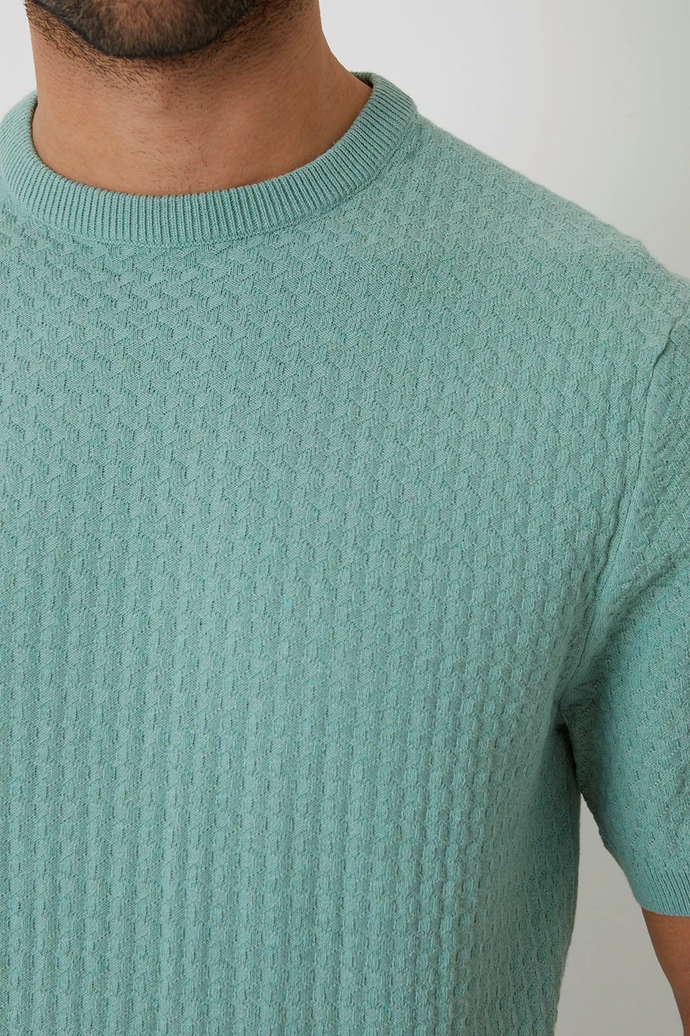 MA710A Textured Front Mens Knitted T-Shirt Threadbare MA710A Textured Front Mens Knitted T-Shirt -Mountain Warehouse