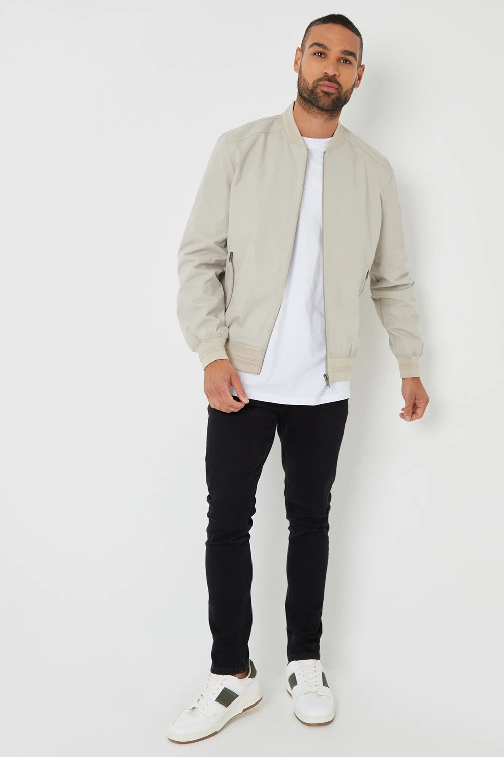 MB42F2 Showerproof Mens Classic Bomber Jacket Threadbare MB42F2 Showerproof Mens Classic Bomber Jacket -Mountain Warehouse mb42f2 003 showerproofmensclassicbomberjacket20250313042122 3