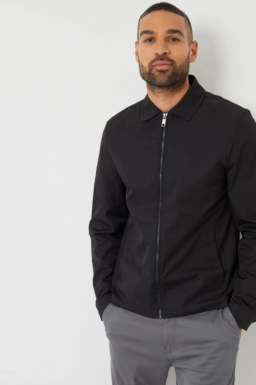 MB51F7 Lightweight Mens Showerproof Zip-Through Jacket Threadbare MB51F7 Lightweight Mens Showerproof Zip-Through Jacket -Mountain Warehouse mb51f7 001 lightweightmensshowerproofzipthroughjacket20250313060752 5