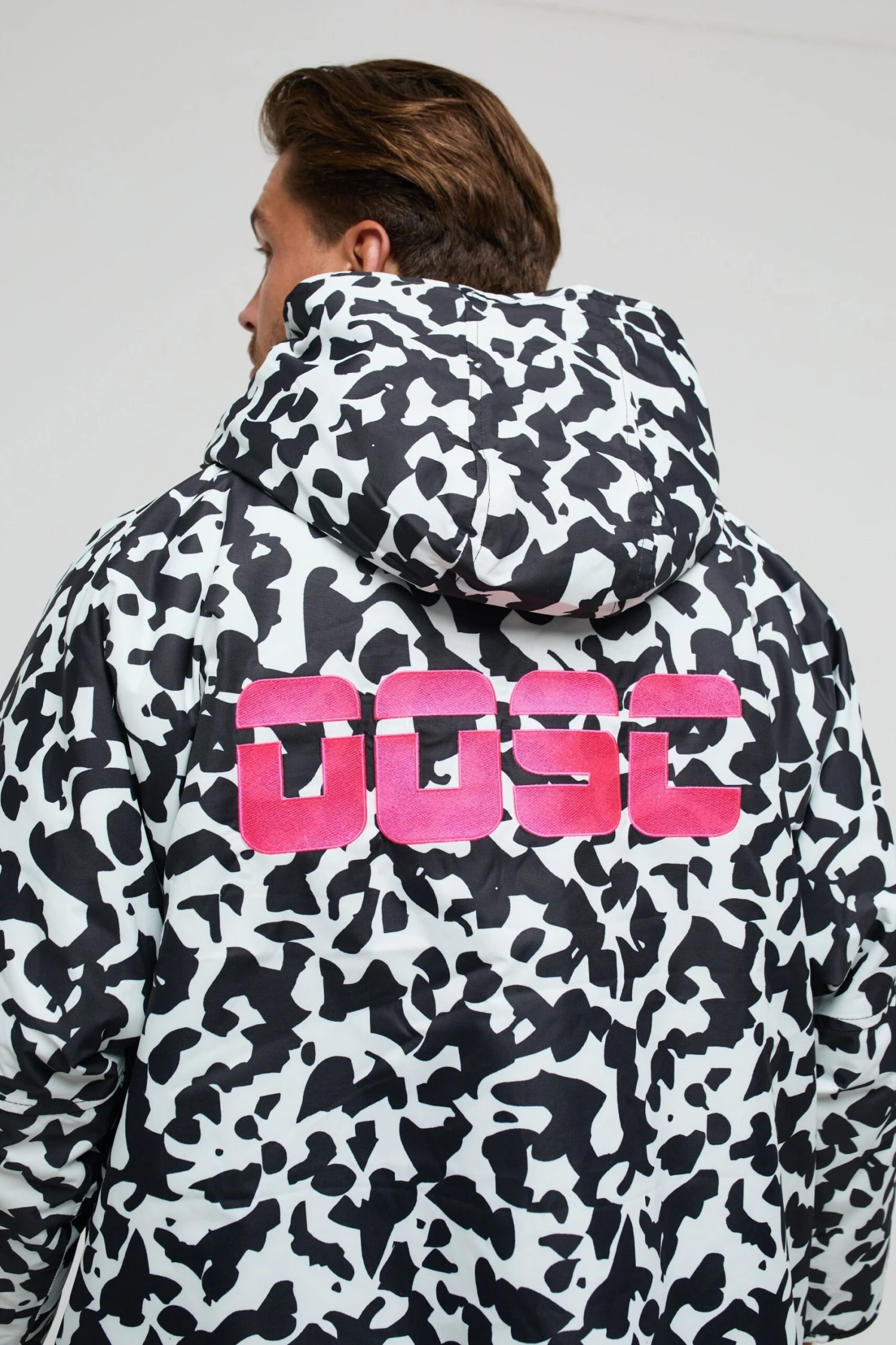 MC25A3 Sherpa Unisex Changing Robe MC25A3 Sherpa Unisex Changing Robe -Mountain Warehouse mc25a3 003 sherpaunisexchangingrobe20250131030603 3 scaled