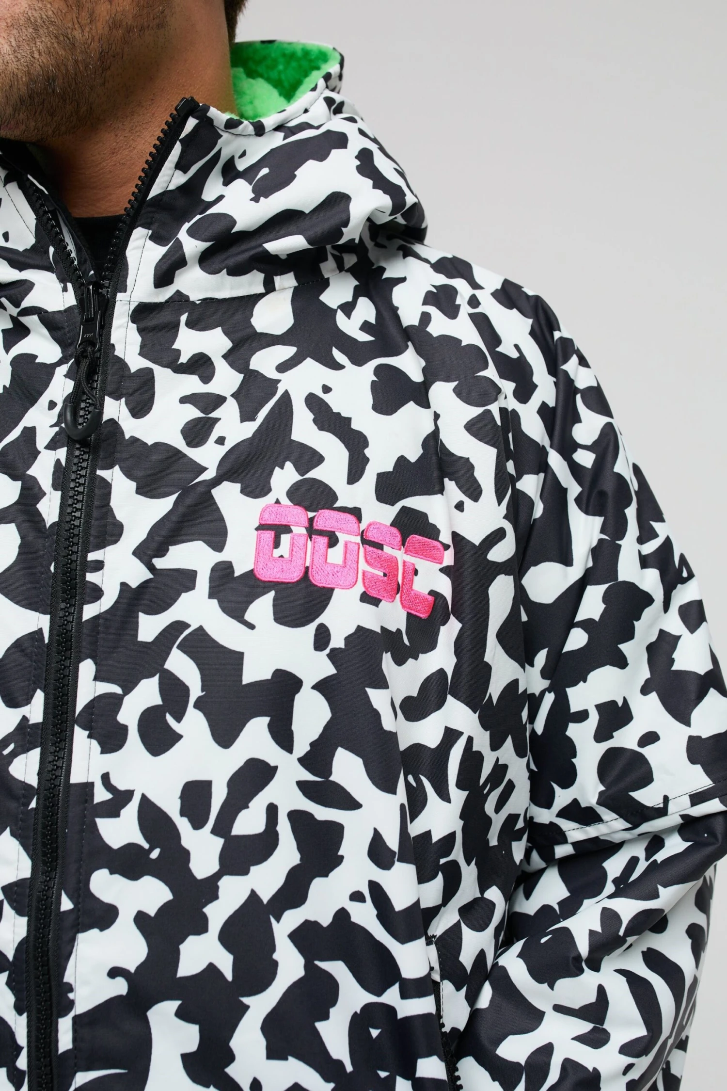 MC25A3 Sherpa Unisex Changing Robe MC25A3 Sherpa Unisex Changing Robe -Mountain Warehouse mc25a3 003 sherpaunisexchangingrobe20250131030604 5 scaled