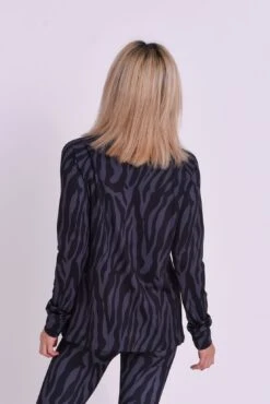 MDD217 Black Tiger Womens Baselayer Top -Mountain Warehouse mdd217 001 blacktigerwomensbaselayertop20241113093838 3