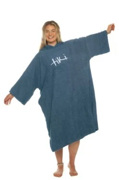 ME637B Adults Hooded Change Robe 3 ME637B Adults Hooded Change Robe -Mountain Warehouse me637b 001 adultshoodedchangerobe20250213042127 2